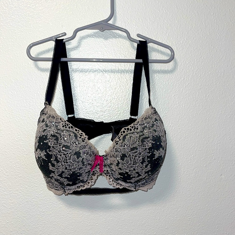 EUC Victoria’s Secret Bar 32DD